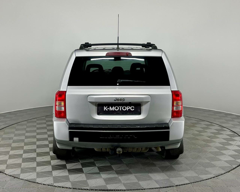 Jeep Liberty (Patriot)