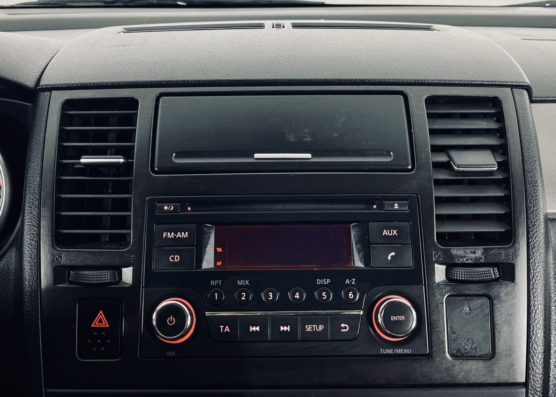Nissan Tiida