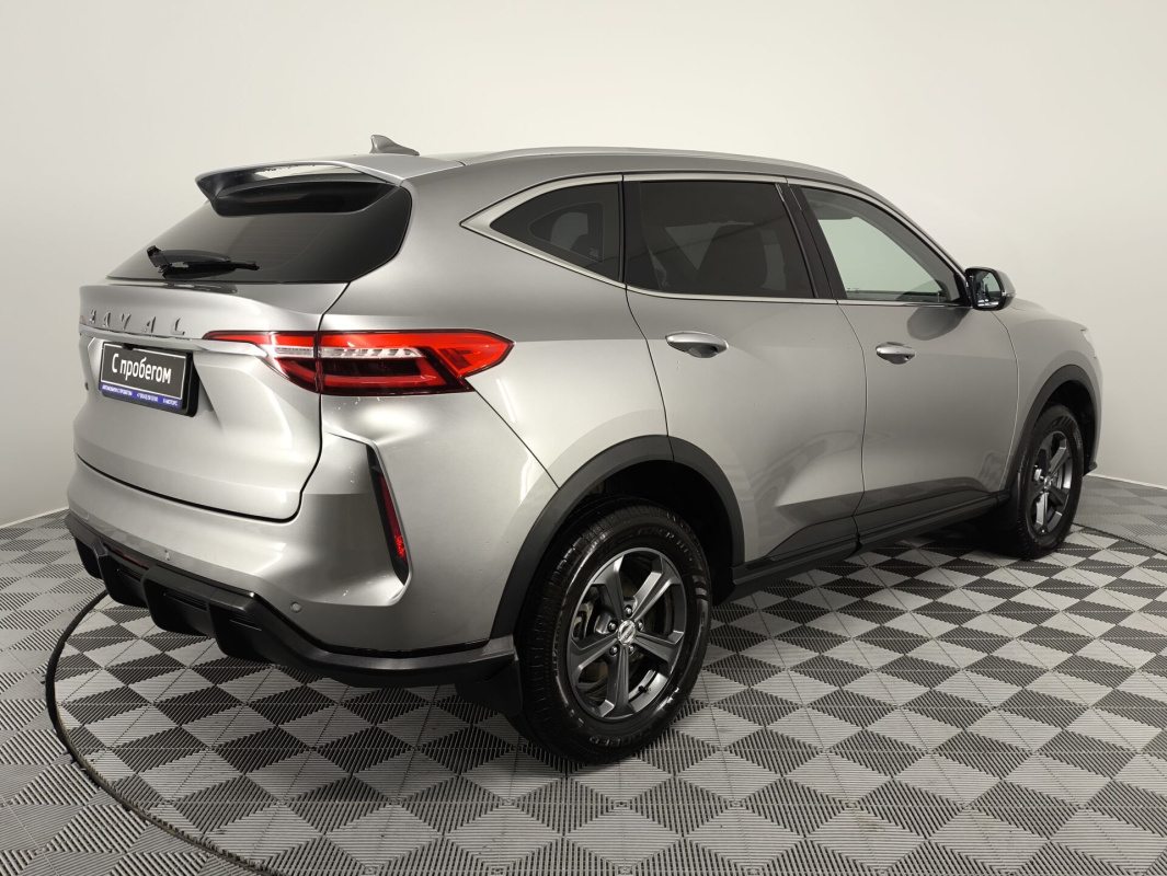Haval F7