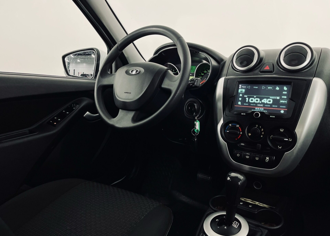 Lada (ВАЗ) Granta