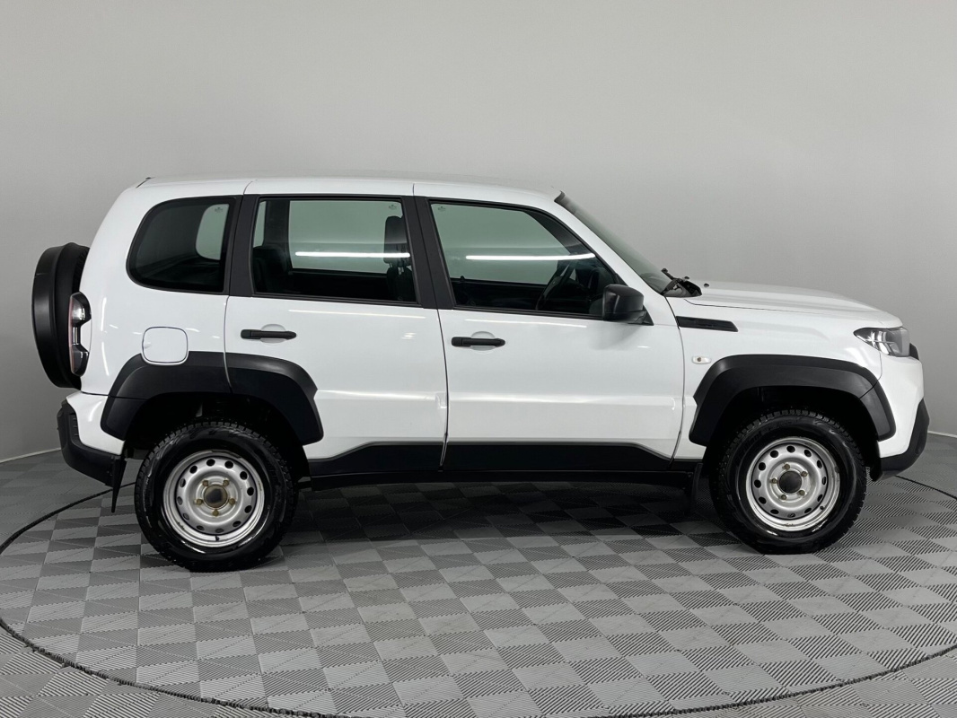 Lada (ВАЗ) Niva Travel