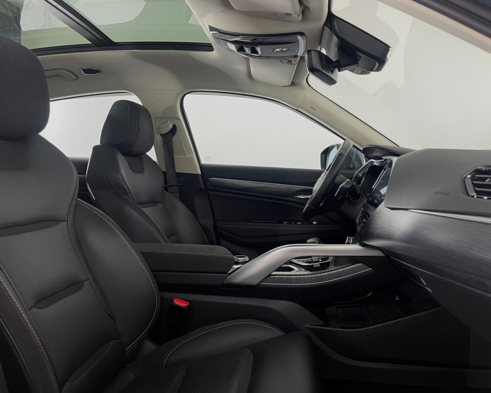 Geely Tugella