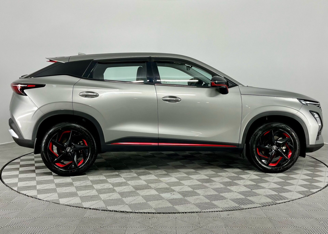 Omoda C5
