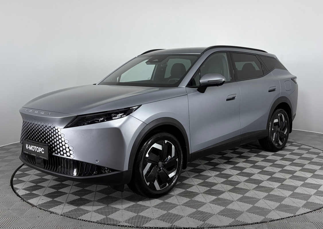 Omoda C7