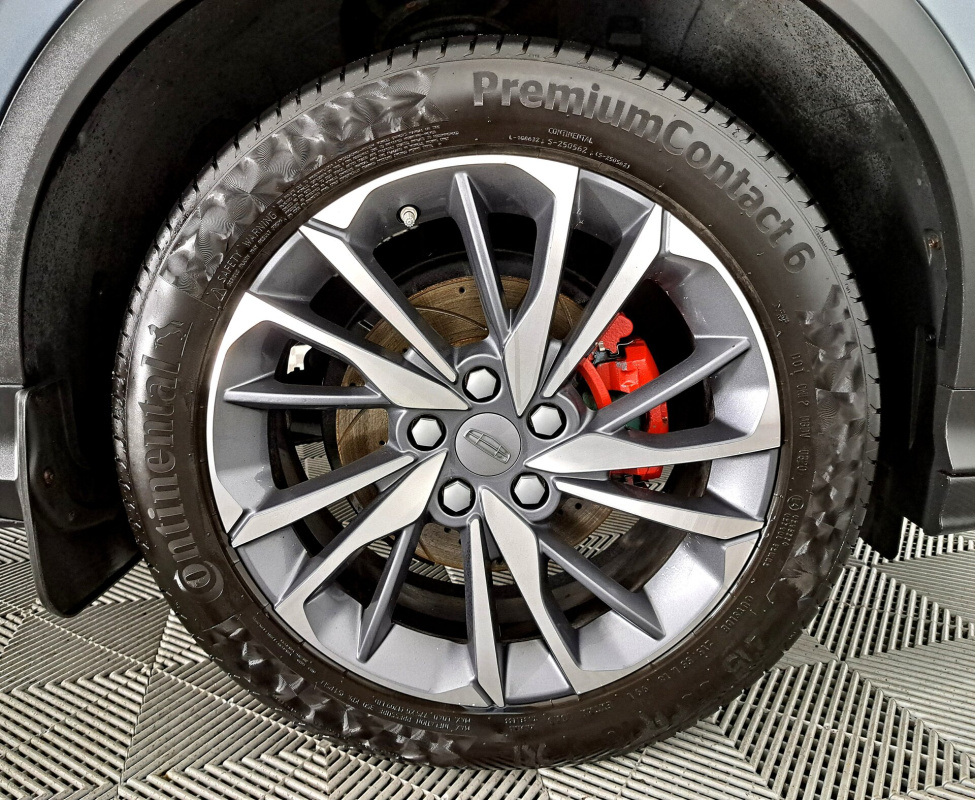 Geely Coolray