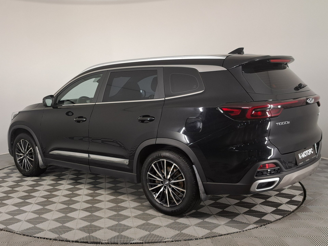 Chery Tiggo 8