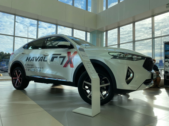 Haval F7X в ТРК Лотос ПЛАЗА