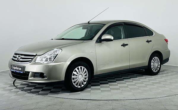 Nissan Almera
