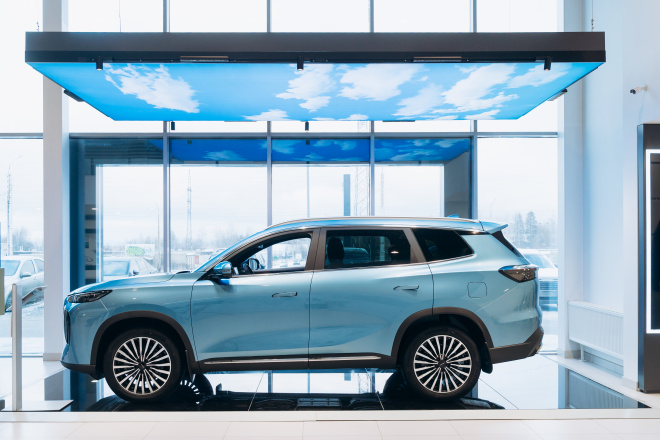 Новогодний розыгрыш в дилерском центре CHERY/TENET К-Моторс