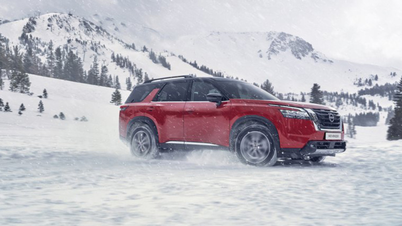 Nissan объявил комплектации и цены на Pathfinder нового поколения
