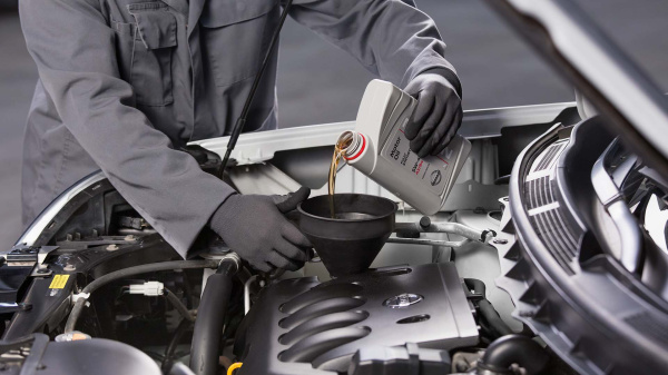 NISSAN: Бесплатная работа по замене масла между регламентными ТО!