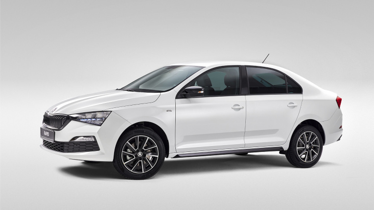 Skoda Rapid Sport Edition вид сбоку