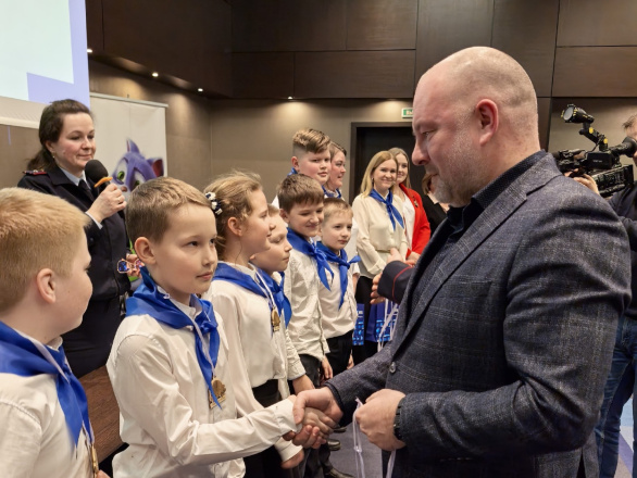 К-Моторс поддержал юных знатоков ПДД на «Главной дороге»