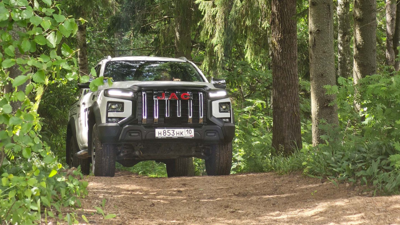Автомобиль JAC на спортивном мероприятии «Ночь физкультурника - 2025» в Кургане
