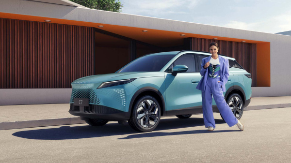 Просторный салон и объемный багажник в OMODA C7