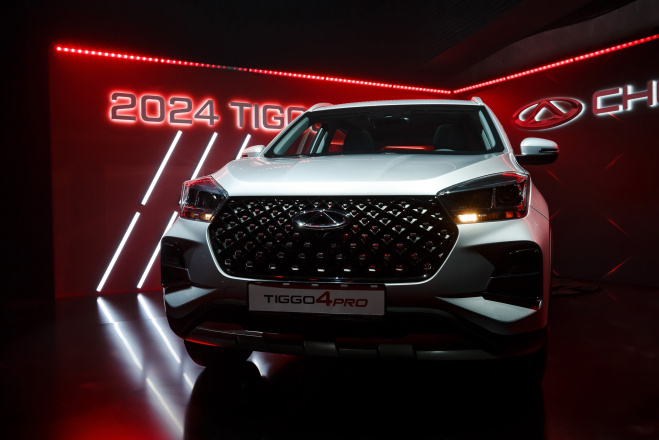 CHERY презентовала обновленную версию кроссовера TIGGO 4 PRO.
